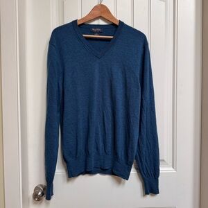 Brooks Brothers Teal Saxxon Wool V Neck Fine Knit Sweater. L